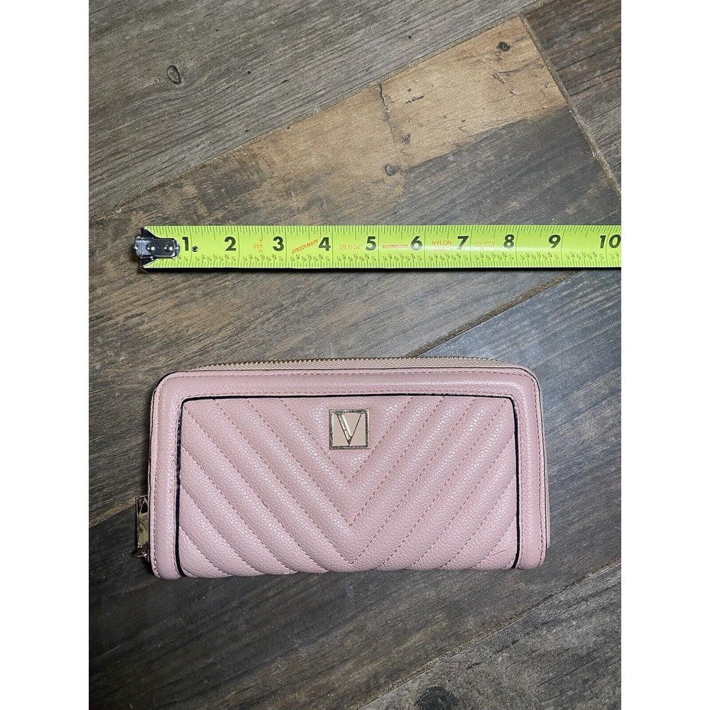 Victorias Secret Limited Edition Light Pink Phone Wrestled Wallet NWOT